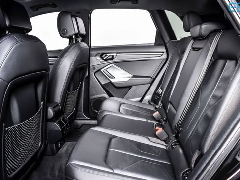 Used 2020 Audi Q3 2.0T Premium w/ Convenience Package image 23