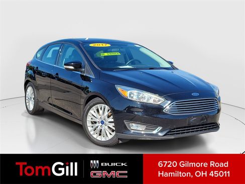 Used 2017 Ford Focus Titanium FWD image 1