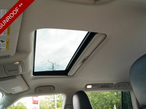 Used 2024 INFINITI QX80 Luxe RWD image 13