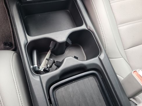 Used 2022 Honda CR-V EX-L image 26