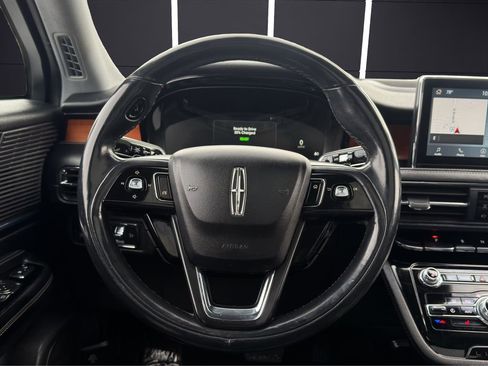 Used 2022 Lincoln Corsair Grand Touring image 16