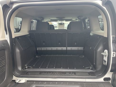 Used 2007 HUMMER H3 X w/ Chrome Appearance Package image 10
