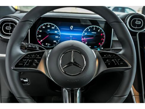 New 2026 Mercedes-Benz GLC 300 4MATIC image 12