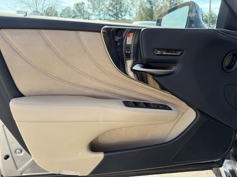 Used 2022 Lexus LS 500 w/ Interior Upgrade Package image 13