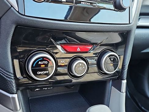 Used 2022 Subaru Forester Premium image 17