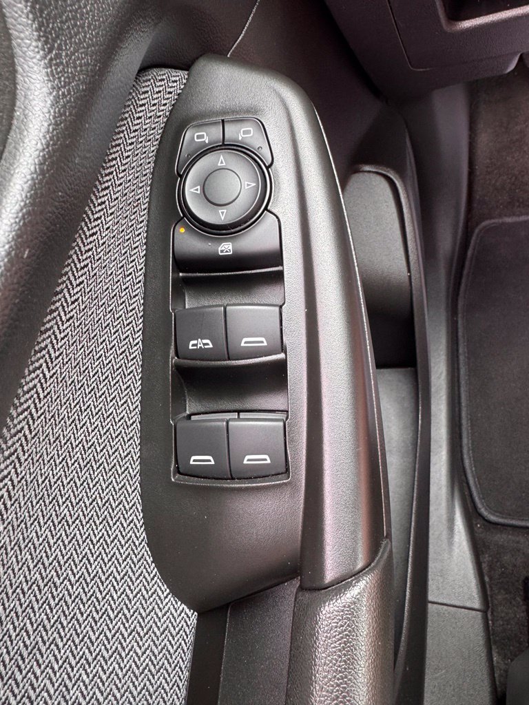 Used 2025 Chevrolet TrailBlazer LT FWD image 21