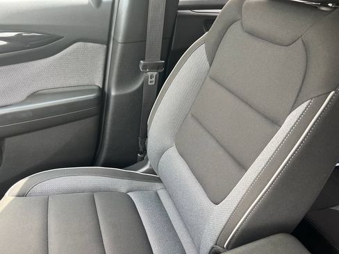 Used 2025 Chevrolet TrailBlazer LT AWD/4WD image 30