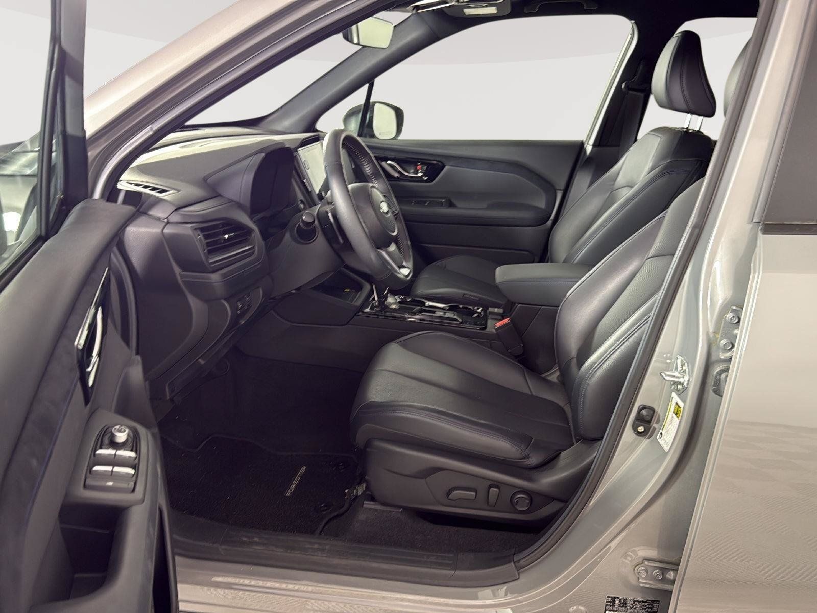 Used 2026 Subaru Forester Limited AWD/4WD image 5