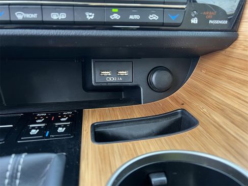 Used 2021 Lexus RX 350 AWD w/ Premium Package image 17