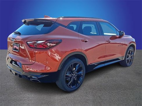 Used 2021 Chevrolet Blazer RS w/ Enhanced Convenience Package image 4