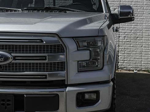 Used 2015 Ford F150 Platinum w/ Equipment Group 701A Luxury AWD/4WD image 42
