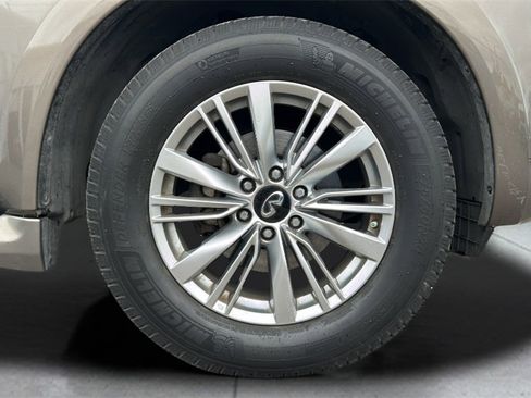 Used 2019 INFINITI QX80 Luxe w/ Proassist Package image 40