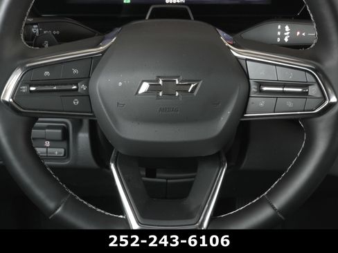 Used 2026 Chevrolet Silverado EV Trail Boss AWD/4WD image 23