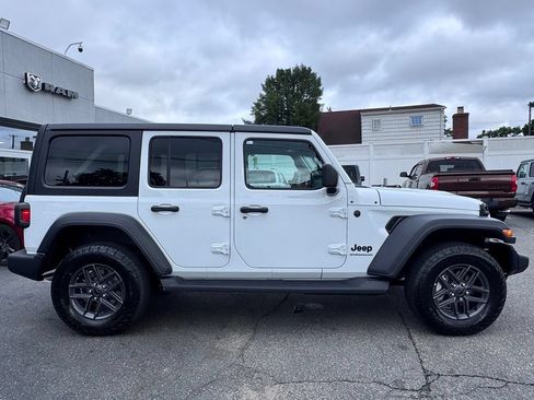 New 2026 Jeep Wrangler Unlimited Sport AWD/4WD image 8