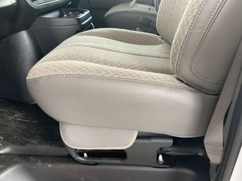 New 2025 GMC Savana 2500 w/ Driver Convenience Package RWD image 37