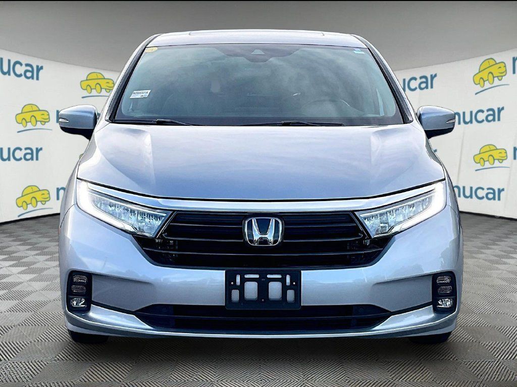 Used 2024 Honda Odyssey EX-L image 2