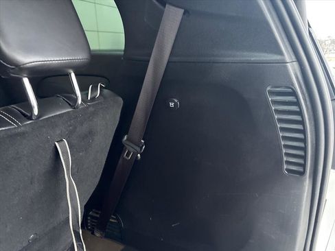 Used 2024 Chrysler Pacifica Select image 43