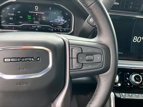 Used 2025 GMC Sierra 3500 Denali Ultimate AWD/4WD image 25