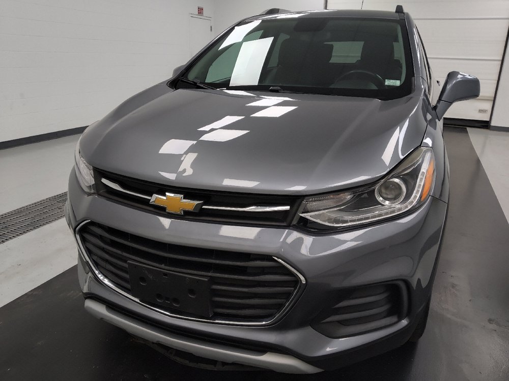 Used 2019 Chevrolet Trax LT w/ LT Convenience Package AWD/4WD image 15