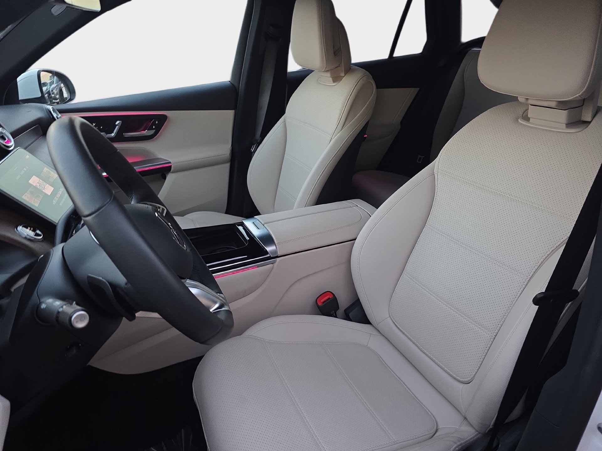 Certified 2026 Mercedes-Benz GLC 350e 4MATIC image 15