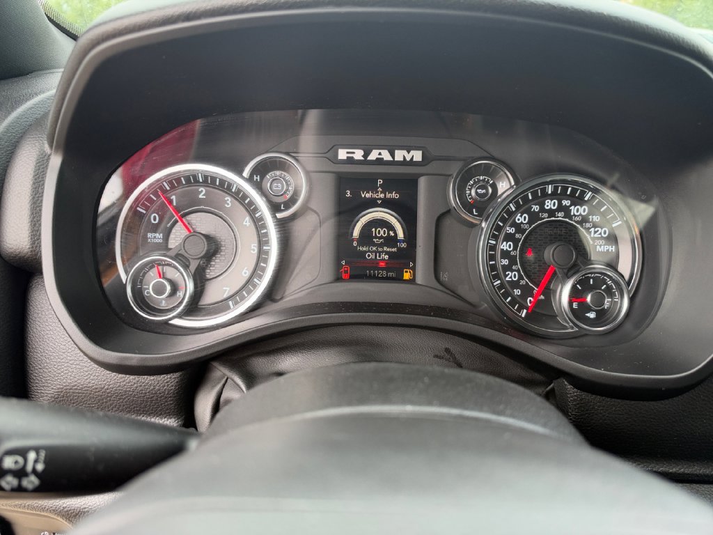 Used 2025 RAM 1500 Big Horn AWD/4WD image 14