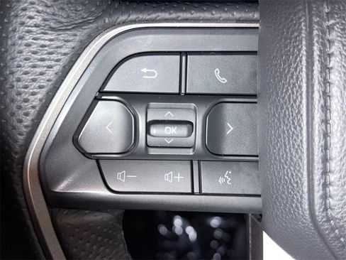 Certified 2025 Toyota Tacoma TRD Off-Road image 23