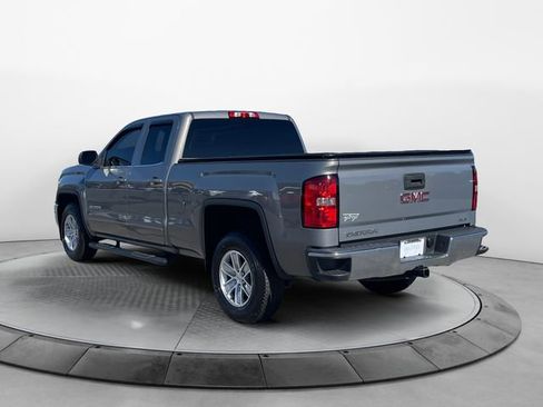 Used 2017 GMC Sierra 1500 SLE w/ SLE Value Package image 3