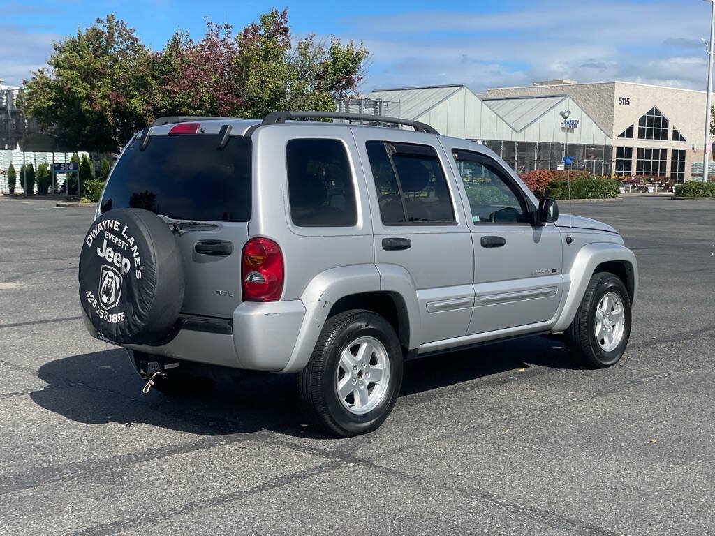 Used 2003 Jeep Liberty Limited AWD/4WD image 3