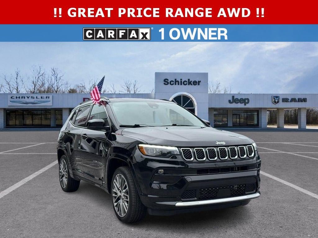 Used 2023 Jeep Compass Limited w/ Elite Group AWD/4WD image 1