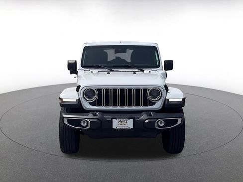 Used 2025 Jeep Wrangler Unlimited Sahara AWD/4WD image 3