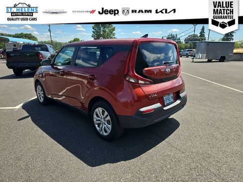 Used 2020 Kia Soul LX FWD image 4