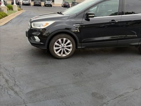 Used 2017 Ford Escape Titanium AWD/4WD image 2