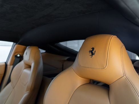 Used 2016 Ferrari F12 Berlinetta RWD image 53