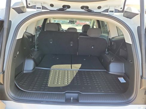 New 2026 Hyundai Ioniq 9 SE image 21