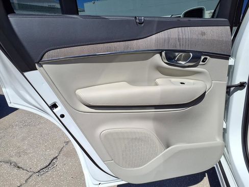 Used 2021 Volvo XC90 T8 Inscription Expression image 19