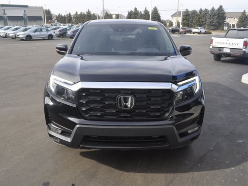 Certified 2024 Honda Passport EX-L image 2