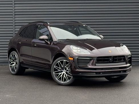 New 2026 Porsche Macan image 9