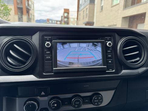 Used 2019 Toyota Tacoma SR w/ SR Convenience Package image 21