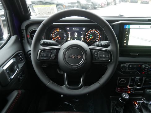 New 2026 Jeep Wrangler Unlimited Rubicon image 10