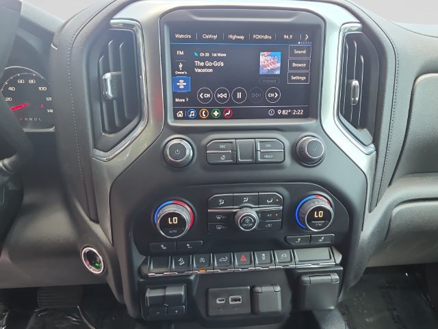 Used 2020 Chevrolet Silverado 1500 RST AWD/4WD image 21