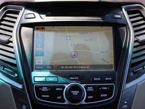 Used 2015 Hyundai Santa Fe Sport 2.0T w/ Option Group 05 FWD image 21