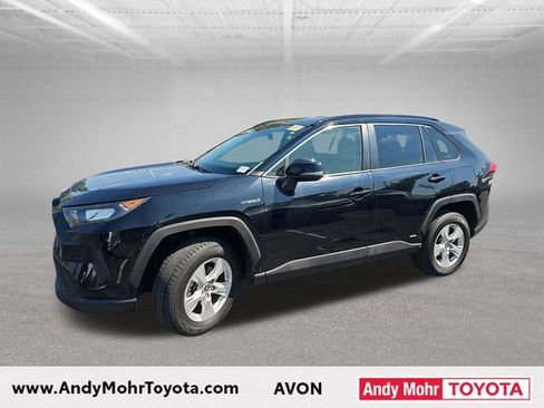 Used 2020 Toyota RAV4 LE AWD/4WD image 4