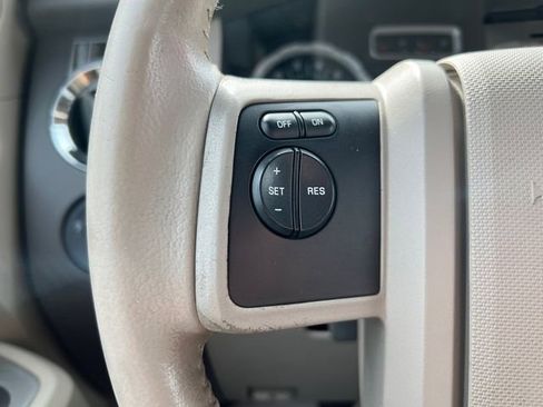 Used 2014 Ford Expedition XL image 20