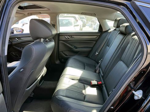 Certified 2019 Honda Accord EX-L image 9