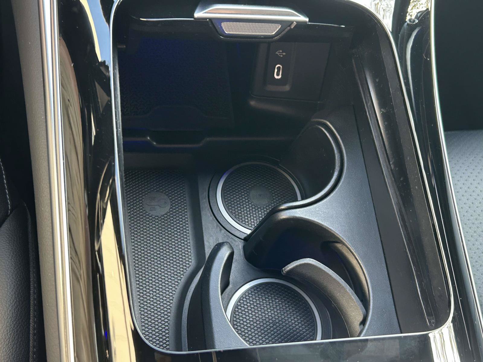 Certified 2025 Mercedes-Benz GLC 350e 4MATIC image 36