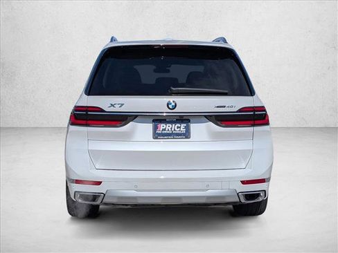Used 2025 BMW X7 xDrive40i w/ Dynamic Handling Package image 7