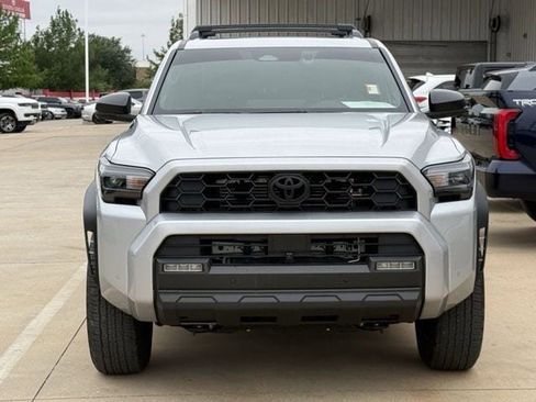 Used 2025 Toyota 4Runner TRD Off-Road Premium w/ Tow Technology Package AWD/4WD image 7