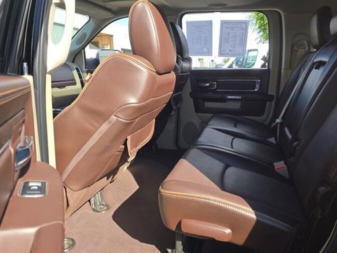 Used 2018 RAM 3500 Laramie Longhorn image 5