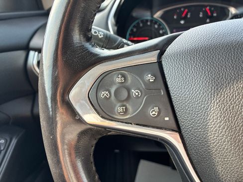 Used 2020 Chevrolet Traverse Premier AWD/4WD image 28