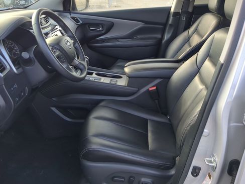 Used 2023 Nissan Murano SV image 15